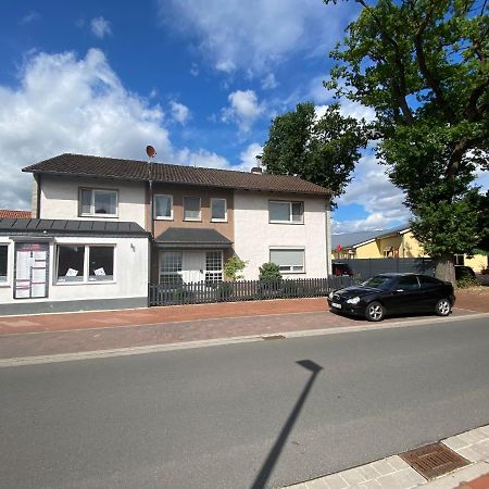 Ferienwohnung - Monteurzimmer ,,City" Winsen Exterior foto