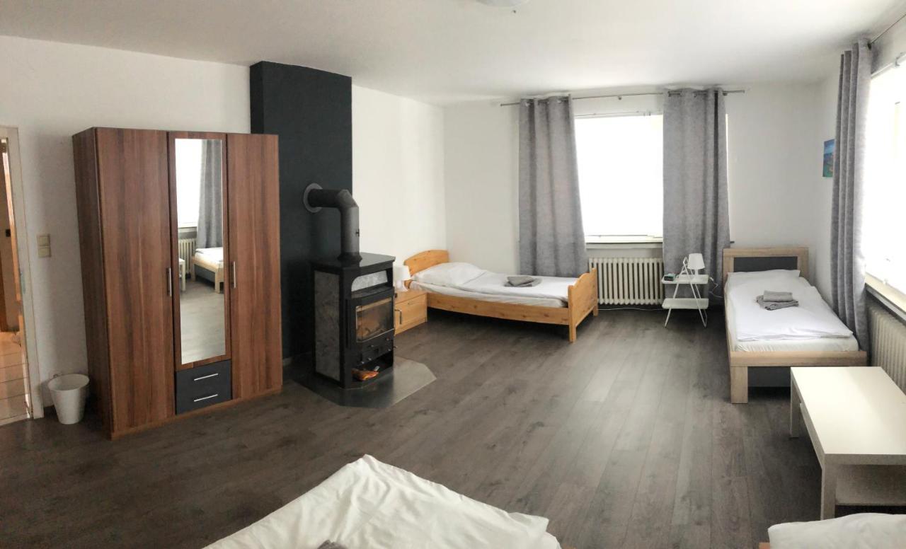 Ferienwohnung - Monteurzimmer ,,City" Winsen Exterior foto