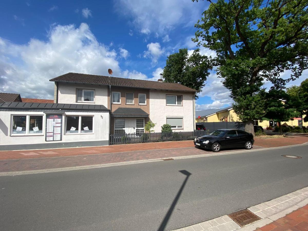 Ferienwohnung - Monteurzimmer ,,City" Winsen Exterior foto